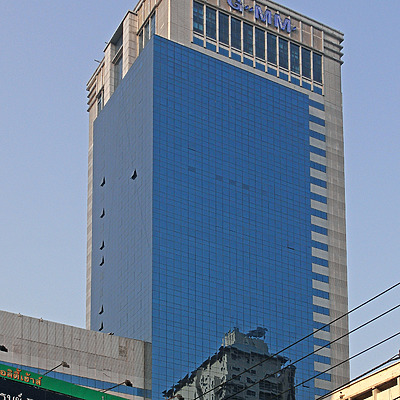 GMM Grammy Place by Horst Kiechle