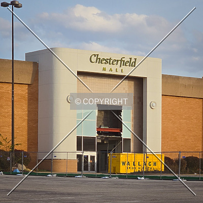 Chesterfield Mall by Ryan Hildebrand