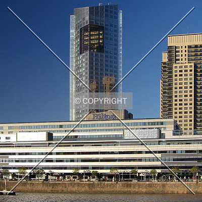 Torre Repsol YPF by Maximiliano Buono