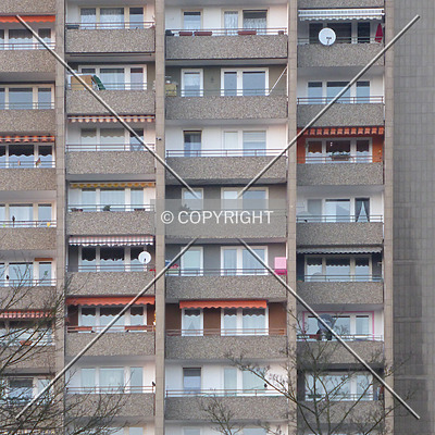 Fritz-Remy-Straße 5-7 by Nephilim