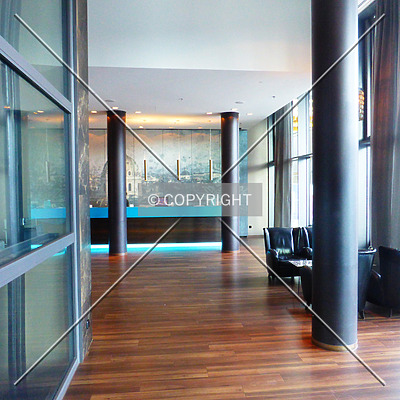Motel One Hauptbahnhof by Nephilim