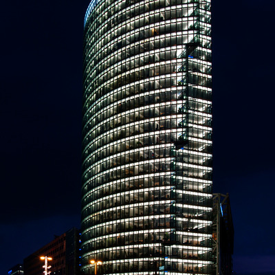 Bahn Tower by Cesar Serrano