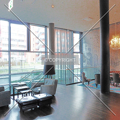 Motel One Hauptbahnhof by Nephilim
