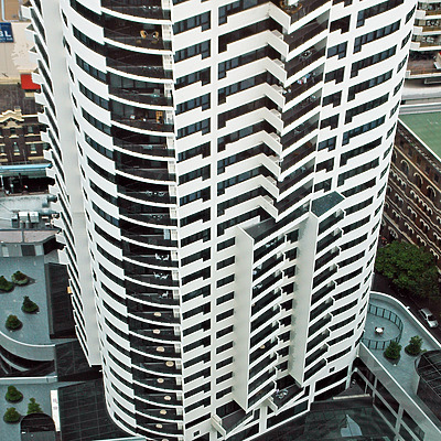 Meriton Tower by John Bek