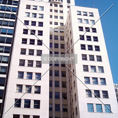 Edificio Comega by Maximiliano Buono