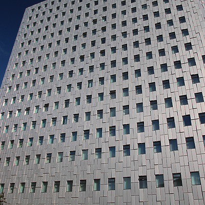 Fosshotel Reykjavík by Kjetil Balog