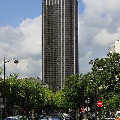Tour Montparnasse by Michiel van Dijk
