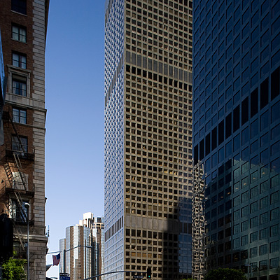 Paul Hastings Tower by Pavel Toczynski