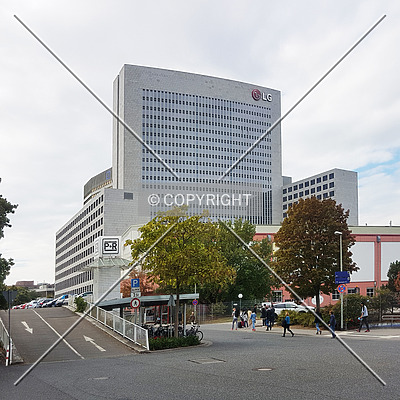 LG Tower by Nephilim