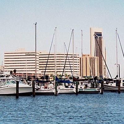 One Shoreline Plaza - South Tower by Kevin Lehnhardt