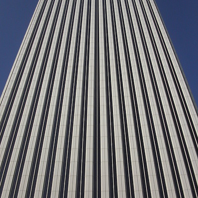 Torre Picasso by Cesar Serrano