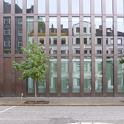 Empire Riverside Hotel by Der Hamburger