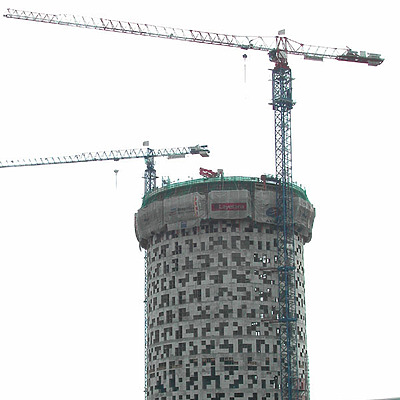 Torre Agbar by David Guija