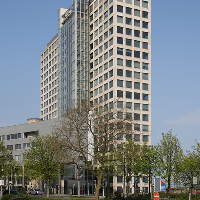 Harenberg City-Center by Michiel van Dijk