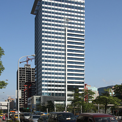 Citibank Tower by Michiel van Dijk