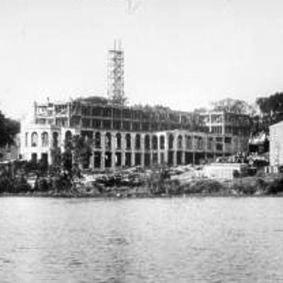 Mirror Lake Tower by United States Public Domain/ Jay E. Brown/ State Archives of Florida, Florida Memory