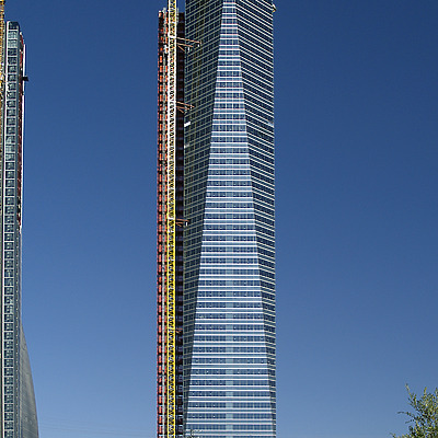 Torre de Cristal by Cesar Serrano