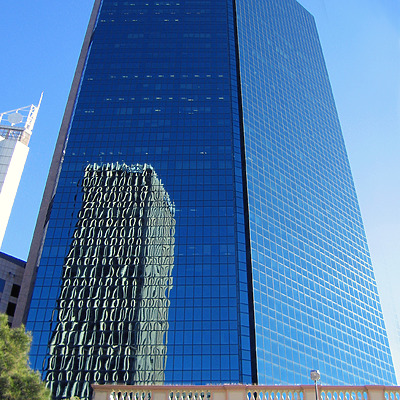 Gateway Plaza by Wilson Ling