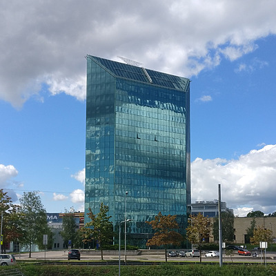 Hanner Building by Huopa