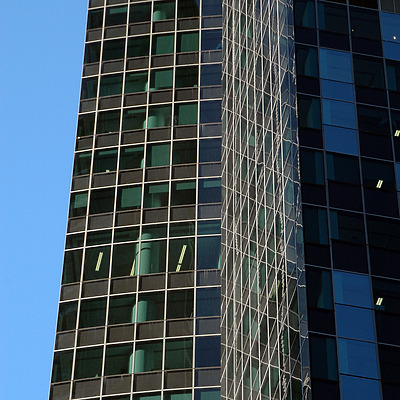 2 Southbank Boulevard by John Bek