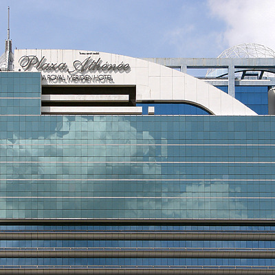 Plaza Athénée Hotel by Horst Kiechle