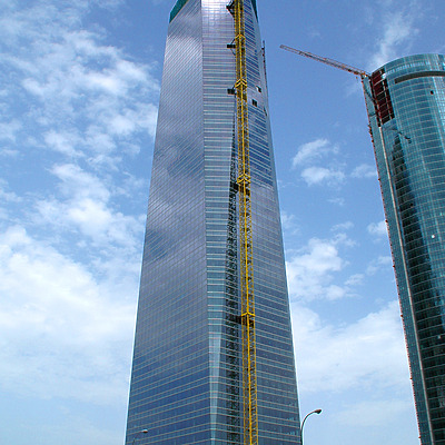 Torre de Cristal by John Bek