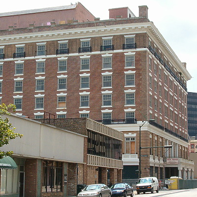 Battle House Hotel by Rodney Gunn