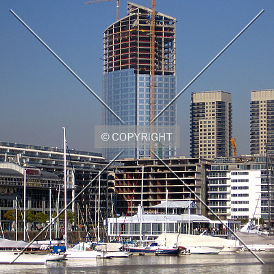 Torre Repsol YPF by Maximiliano Buono