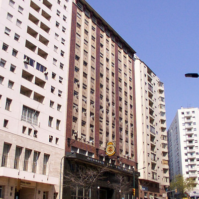 Edificio Eduardo Iglesias Montero by Daniel Kieckhefer