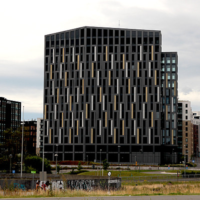 Lørenveien 65 by Kjetil Balog