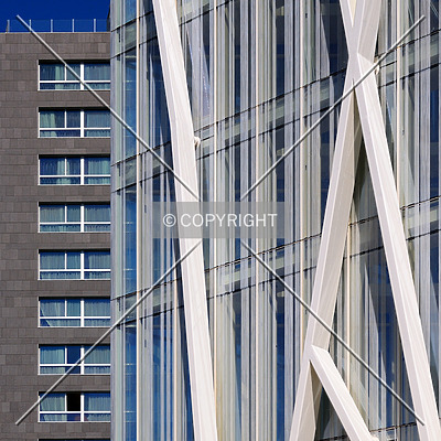 Torre Diagonal Zero Zero by David Guija