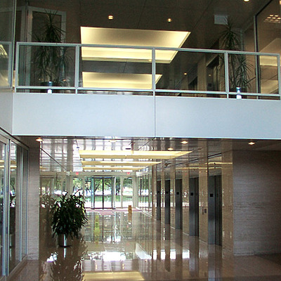 Schaumburg Corporate Center II by Daniel Kieckhefer
