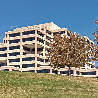 Edward Jones Building by Ryan Hildebrand