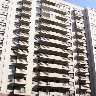 Edificio Vogar by Daniel Kieckhefer