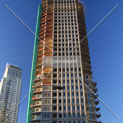 Mulieris torre Norte by Maximiliano Buono
