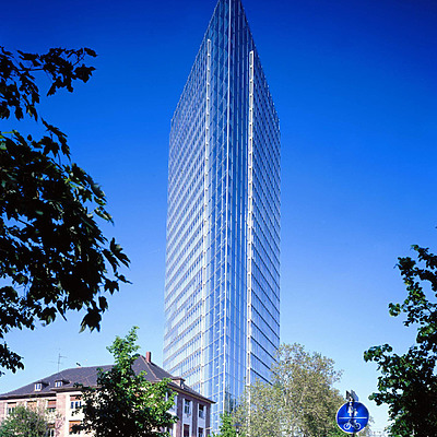 Victoria Turm by Konrad Lindhorst Metallbau