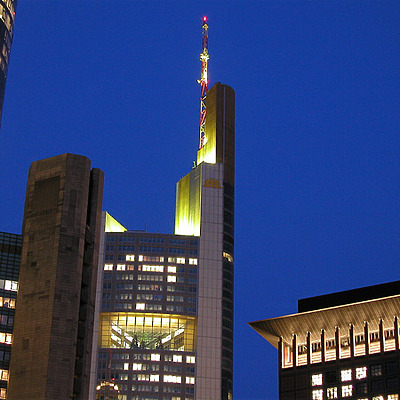 Commerzbank Tower by Oliver Klaus Graf