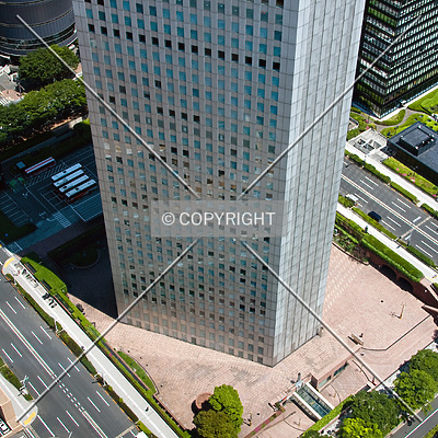 Shinjuku Sumitomo Building by Serdica