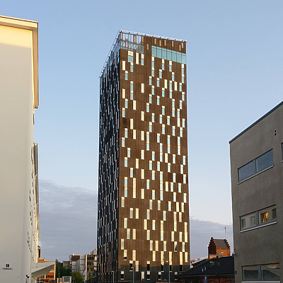 Tornihotelli by Huopa