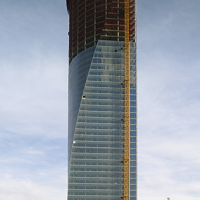 Torre Espacio by Cesar Serrano