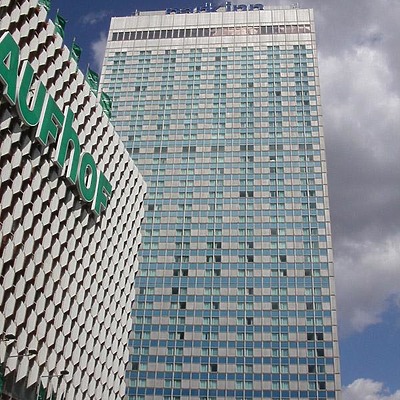 Park Inn Berlin Alexanderplatz by Cesar Serrano