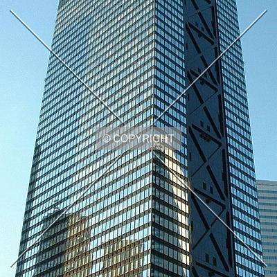 Shinjuku Mitsui Building by Andrew Stewart