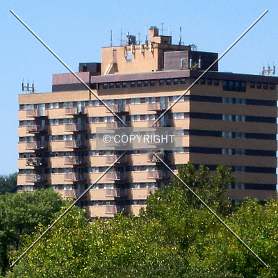 Brentmoor Apartments by Ryan Hildebrand