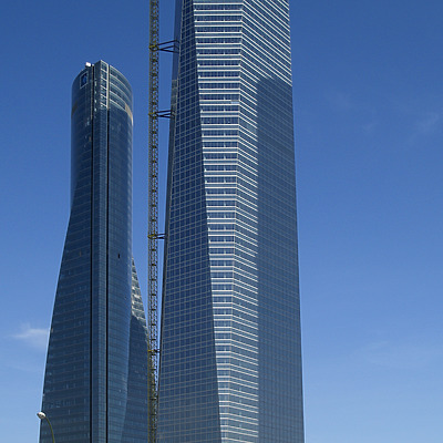 Torre de Cristal by Cesar Serrano