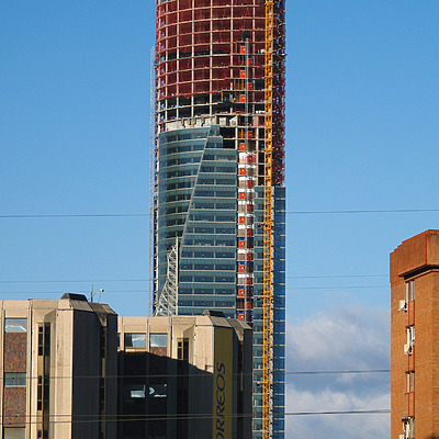 Torre Espacio by Cesar Serrano