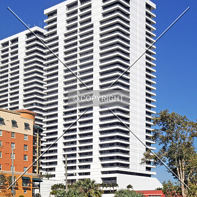 Trump Plaza II by Jorge Molina