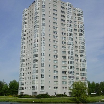 Avéro-residentie by Michiel van Dijk