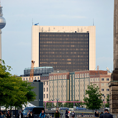 Internationales Handelszentrum Berlin by John W. Cahill