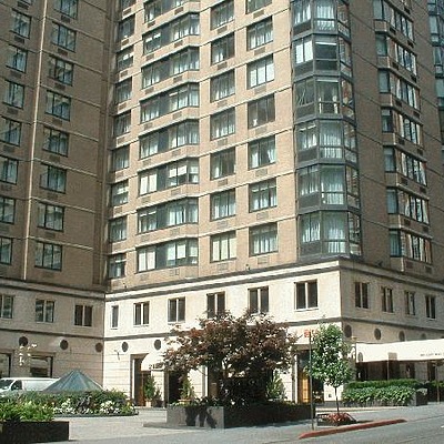 Bristol Plaza Apartments by Paul Cucuzza