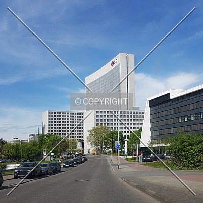 LG Tower by Nephilim